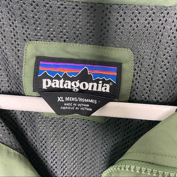 Men's Patagonia Nylon Zip Jacket sz. XL - Picture 3 of 9